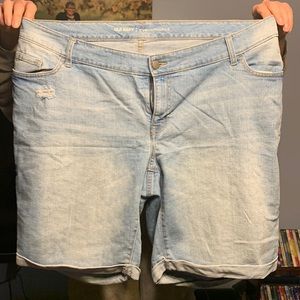 Old navy jean shorts